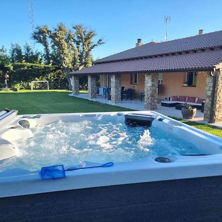 Villa Pancorbo Velayos Экстерьер фото