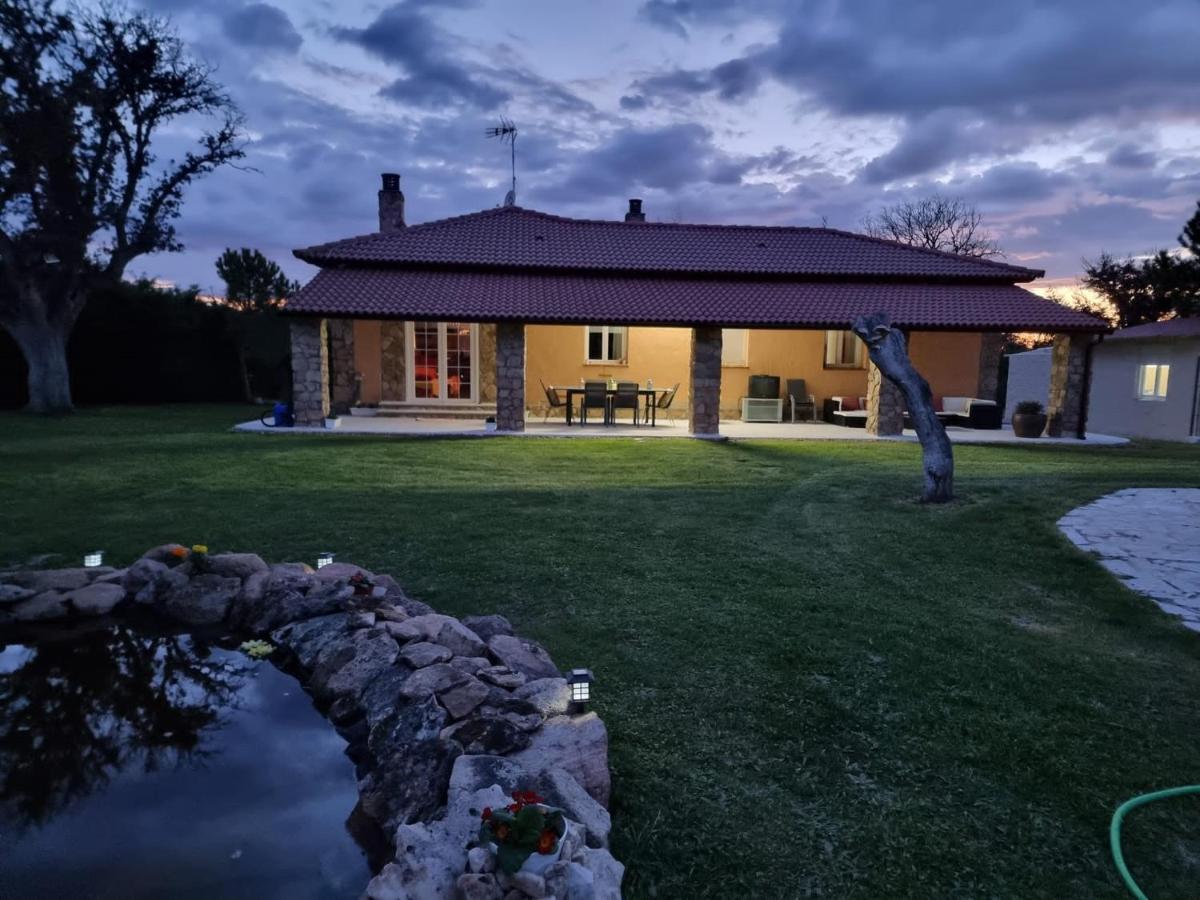 Villa Pancorbo Velayos Экстерьер фото